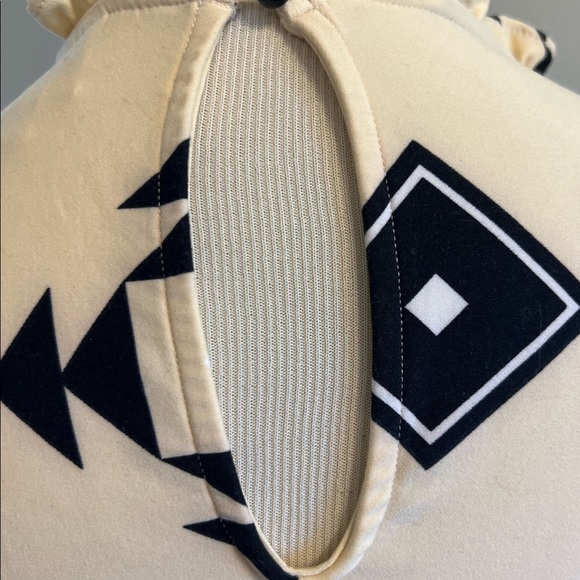 LULAROE CLARA TOP SIZE SMALL S SM - Picture 3 of 4